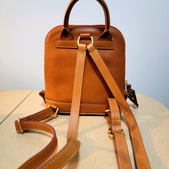 **SOLD**Dooney & Bourke FloreSmall ZipPod Backpack - Picture 3 of 4